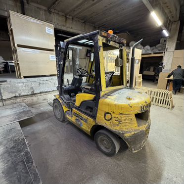 Вилочный погрузчик Hyundai 30DF-7, 2012