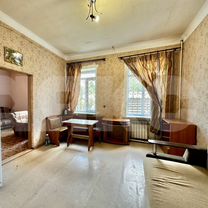 Комната 29,6 м² в 2-к., 1/2 эт., Мариуполь
