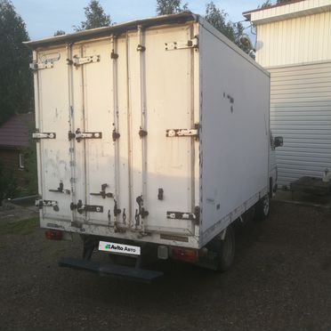 Изотермический фургон 12 м³ Nissan Atlas, 1991
