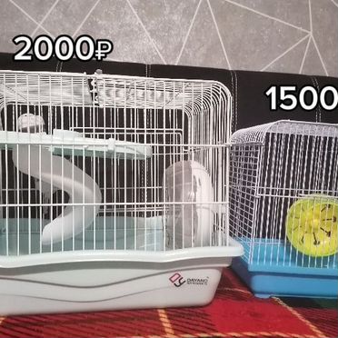 Продам 2 клетки для хомяков