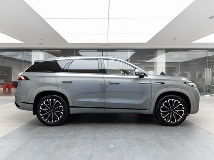 JAECOO J8 2.0 AMT, 2025