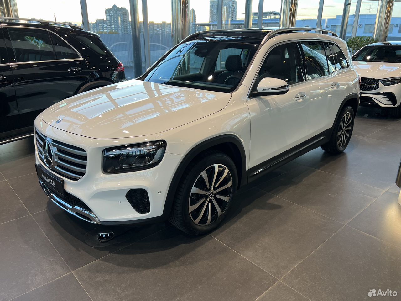 Mercedes-Benz GLB-класс 2.0 AMT, 2025